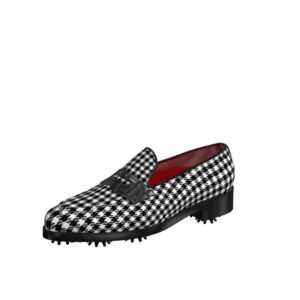 Front view of model Leo, pied-de-poule fabric and black croco painted leather Golf BespokeShoes