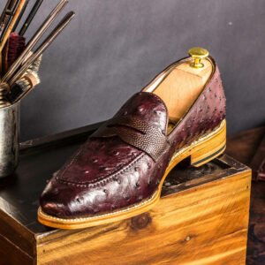 Front view of model Finley, box calf,pebble grain,exotic ostrich Golf BespokeShoes